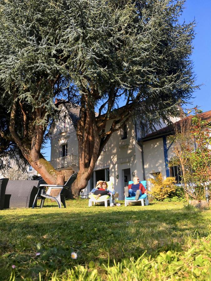 Chambres D'Hotes La Maison Blanche Saint-Junien Exterior foto